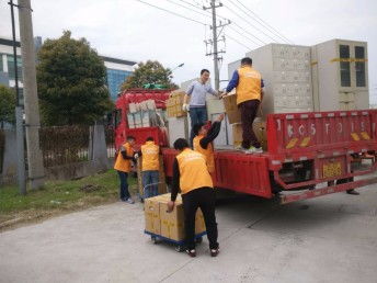 苏州彩香搬家公司 十年品牌铸就信赖，专业搬厂搬家与家政服务一站式体验